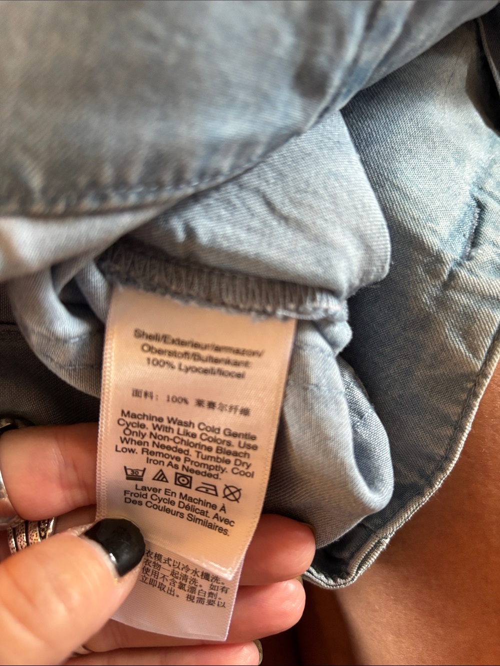 NWT DKNY Glacier Light Blue High Rise Wide Leg Lyocell Denim - Picture 7 of 8